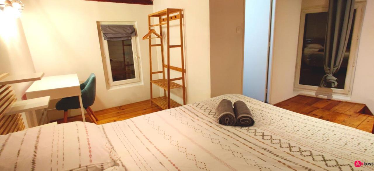 Entre Aix Et Marseille - Petite Maison A Auriol ภายนอก รูปภาพ