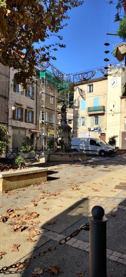 Entre Aix Et Marseille - Petite Maison A Auriol ภายนอก รูปภาพ